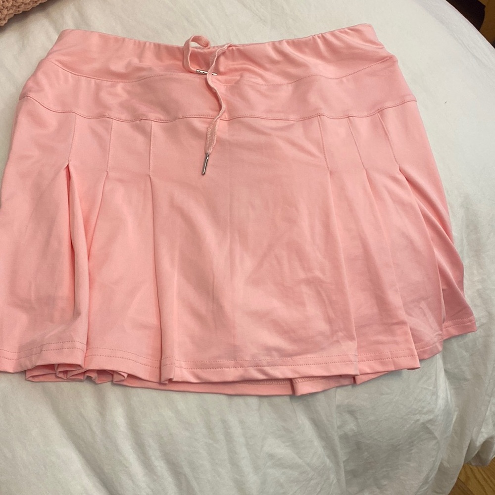 Pink Pleeted Tennis Skirt (with built in spandex shorts) new with tags
